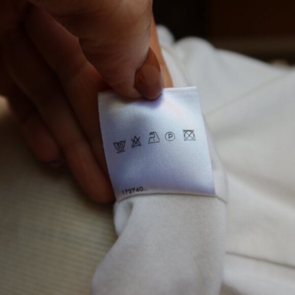 Akris square neck pleated fitted sleeveless top/tank size US 6/FR 38 white $350 - Picture 12 of 15